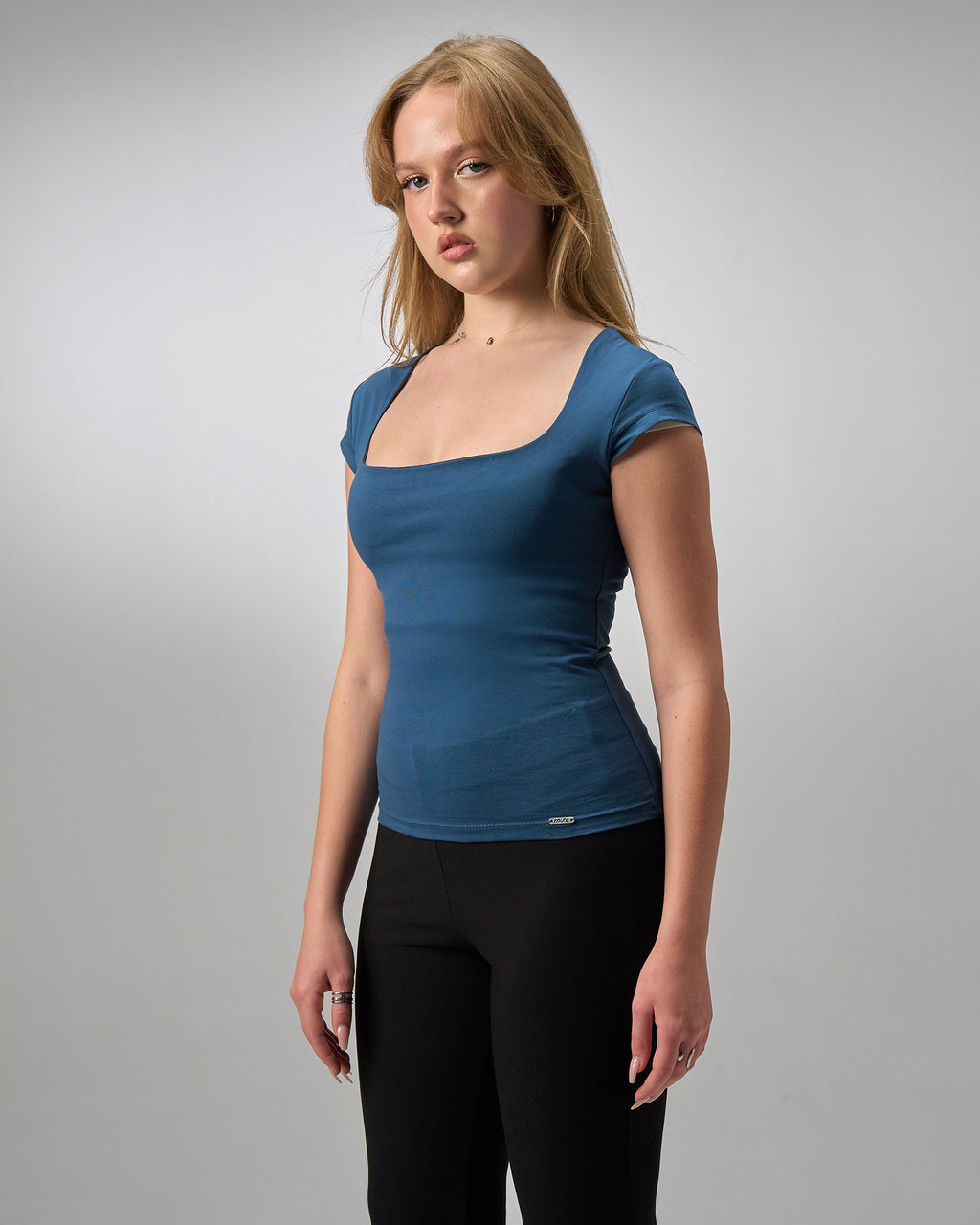 COTTON C-SQUARE NECK- PETROL BLUE