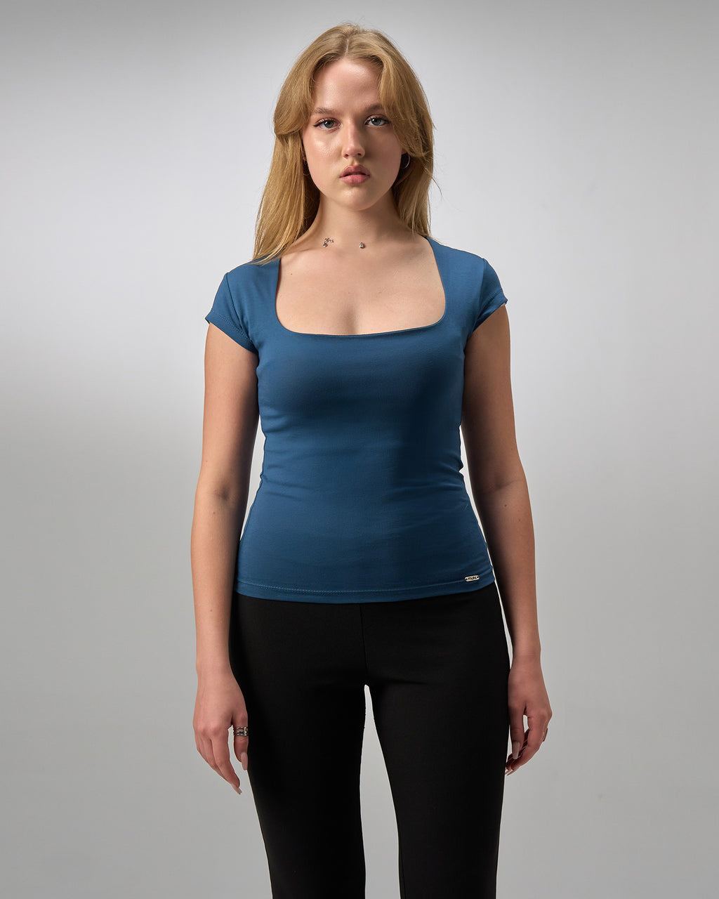 COTTON C-SQUARE NECK- PETROL BLUE