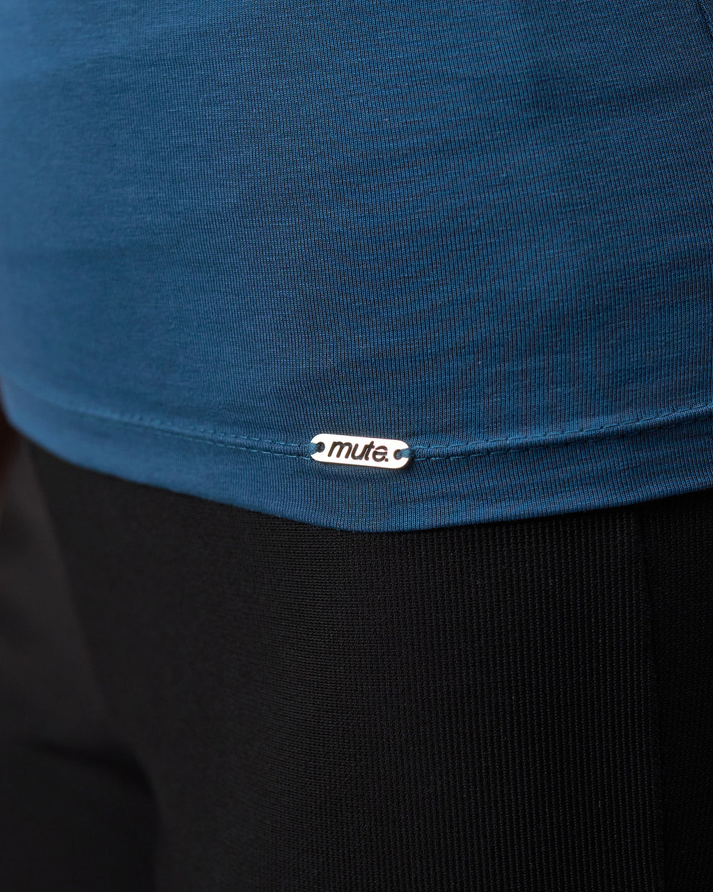 COTTON C-SQUARE NECK- PETROL BLUE