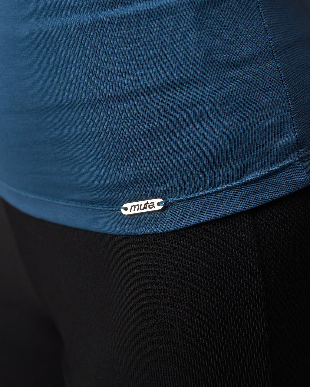 COTTON U-SHAPED NECK - PETROL BLUE