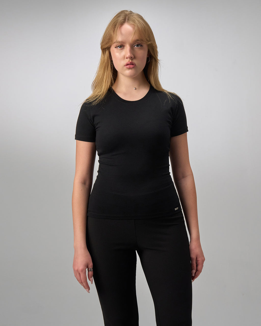COTTON ROUND NECK - BLACK